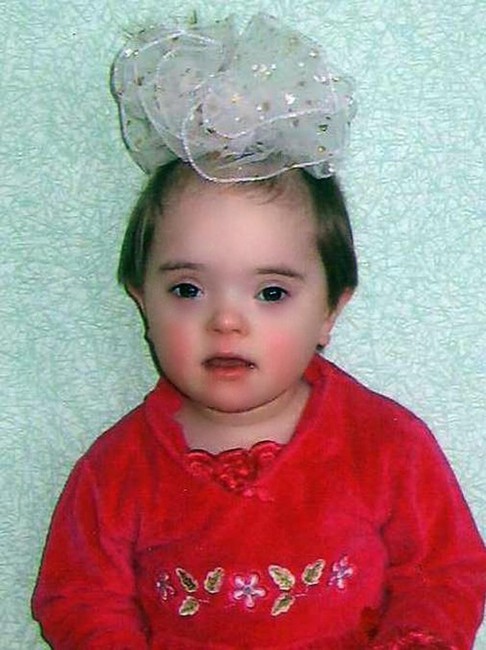 The first photo the Cox family received of little Mia from her Ukriane orphanage in May of 2011. (Photo: Family photo)