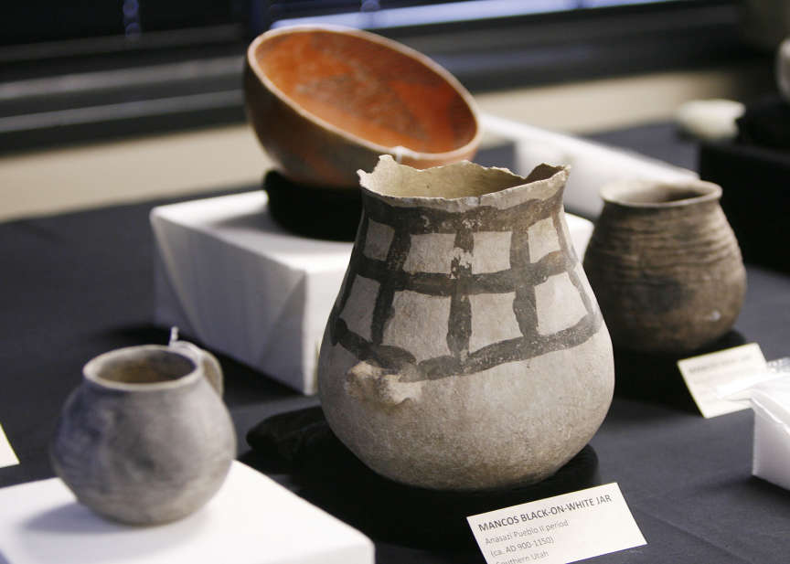 Feds trying to dismiss lawsuit on artifacts raid