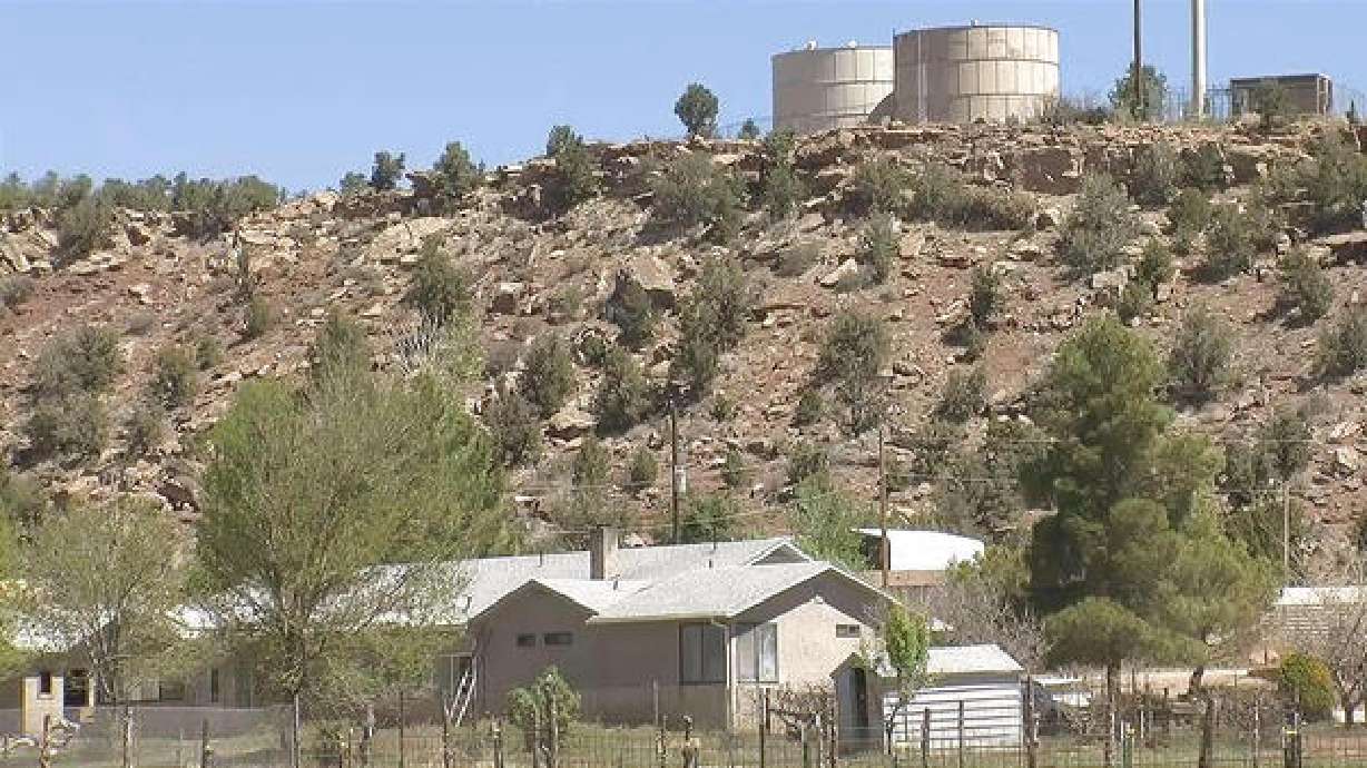 Township vote divides small Apple Valley community