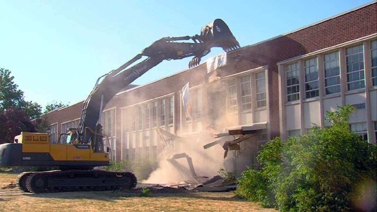 VIDEO: Wasatch Elementary demolished