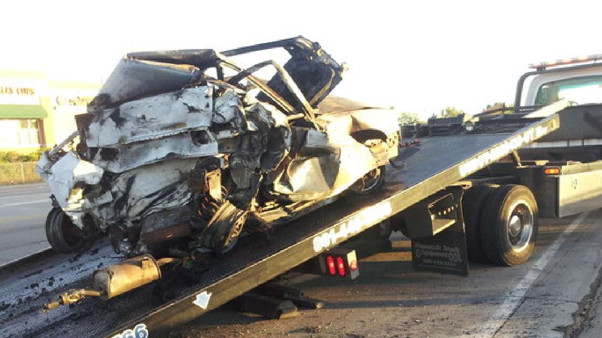 Man dead in Bangerter Highway crash