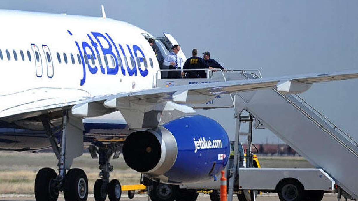 Colorado woman charged with beating son on flight to Salt Lake