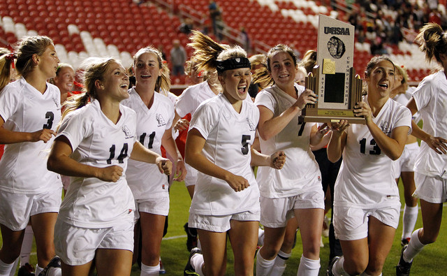 A look into 6A and 5A girl's soccer in the midst of region play 