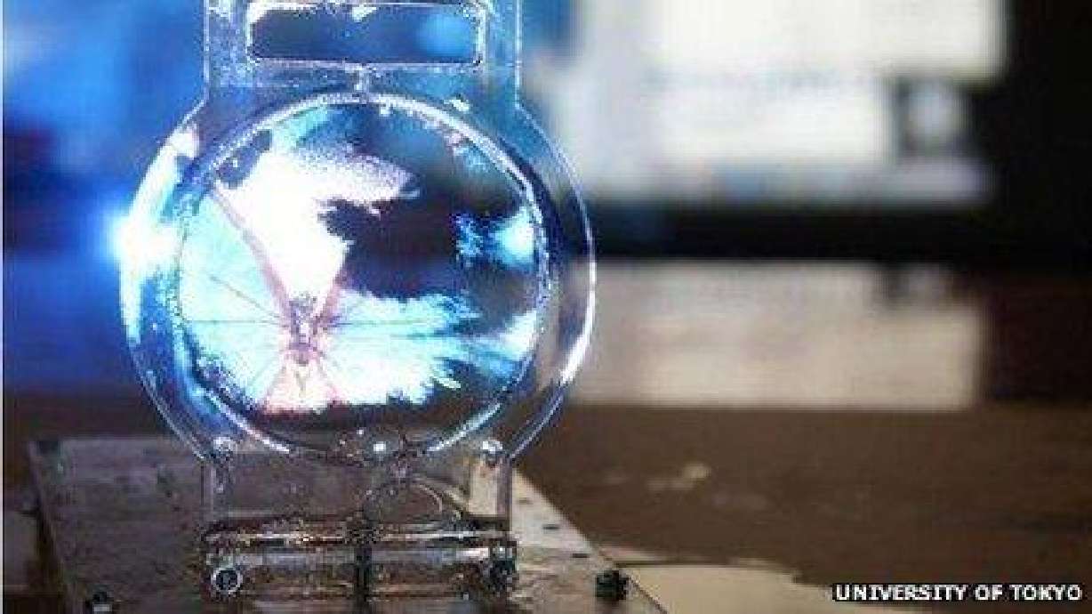 Soap bubble screen touted to be thinnest display in the world