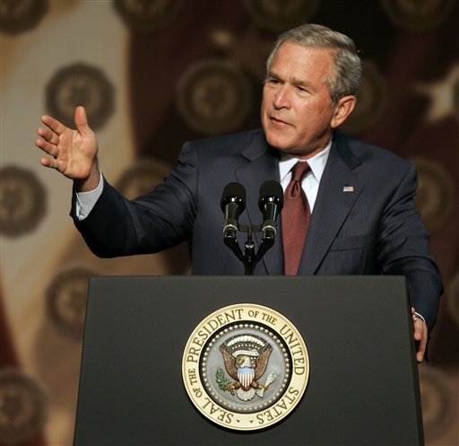 President Bush addresses the American Legion national convention Thursday, Aug. 31, 2006, in Salt Lake City. (AP Photo/Douglas C. Pizac)