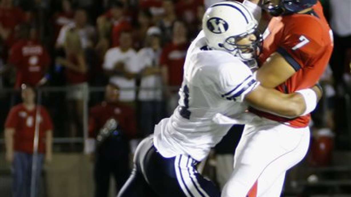 Stoops ready to kick off his fourth season in Arizona