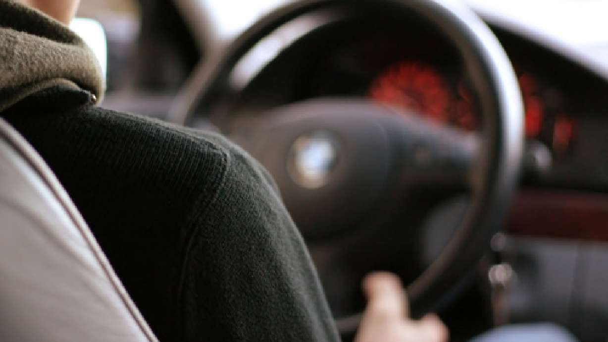 CDC: 1 in 24 admit nodding off while driving