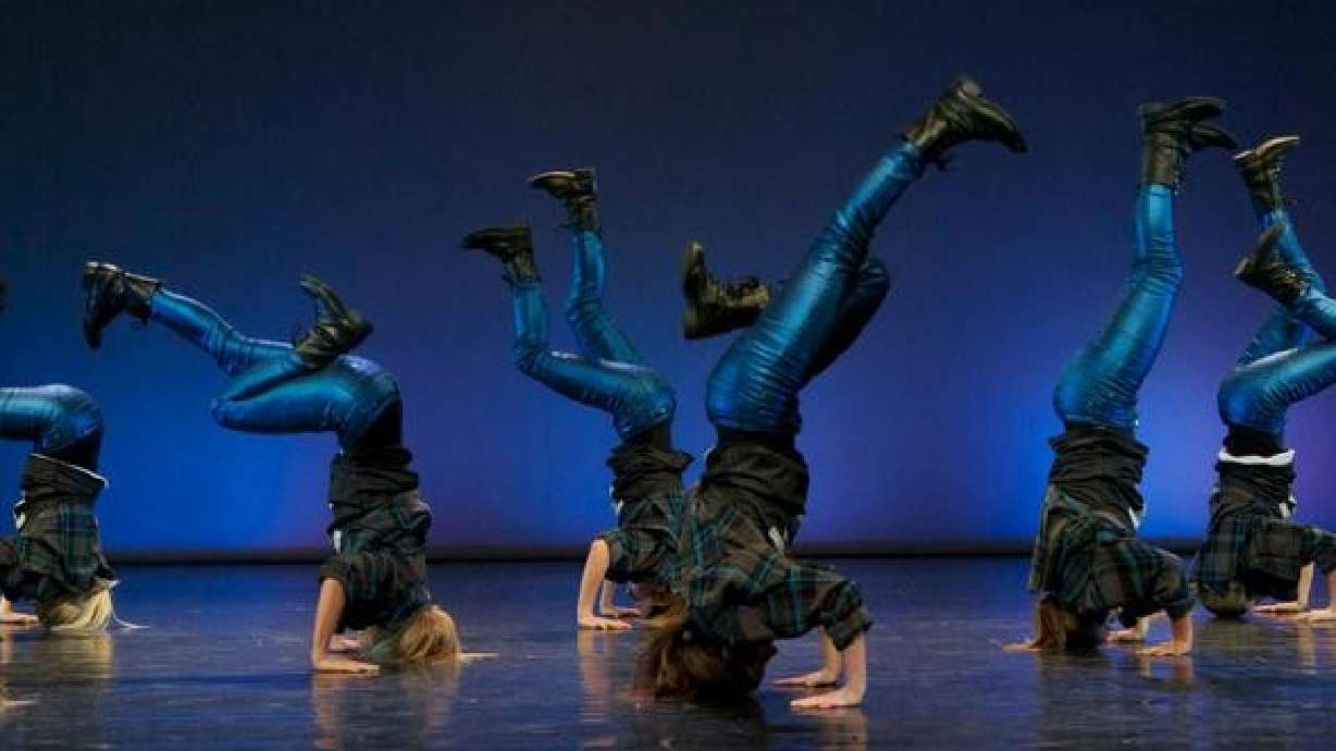 Cougarettes win international dance competition