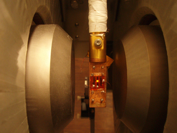 U. physicists invent new LED