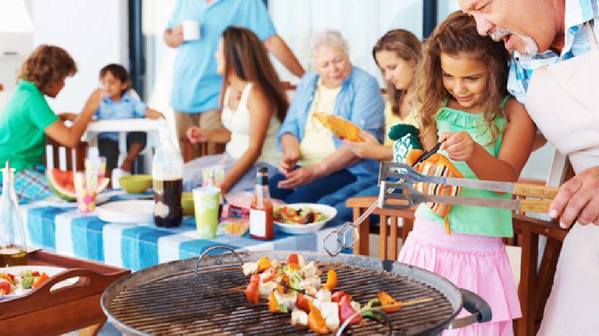 Setting boundaries with in-laws key to happy marriage, study says