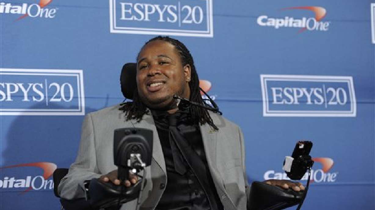 LeGrand retires from NFL, Smith donates to victims, BYU stadium renovations and some Cowboy craziness