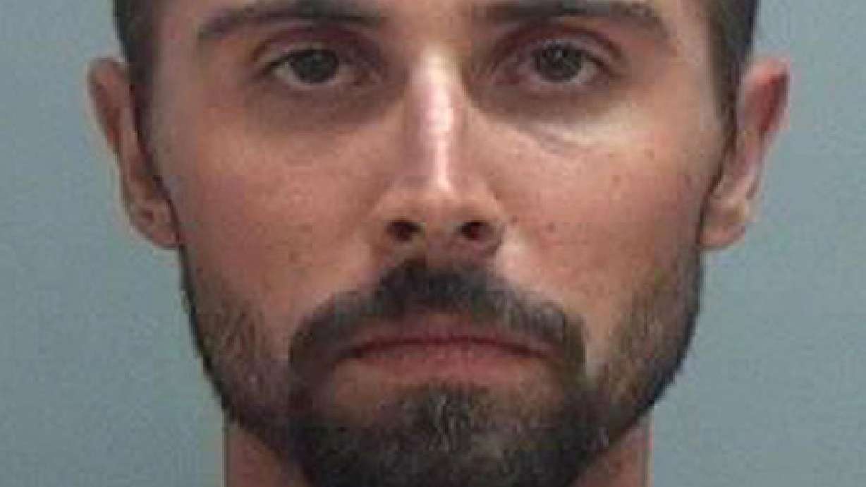 Man charged for shoplifting in addition to stabbing attorney