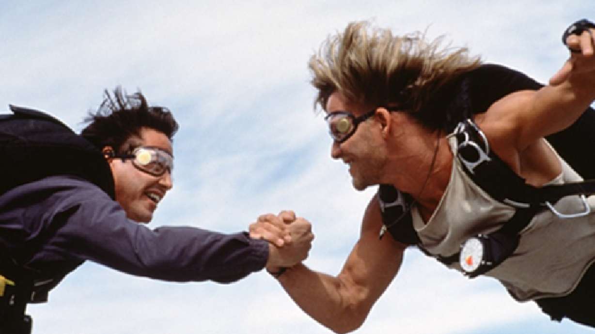 Top 5 tubular summer surfing films