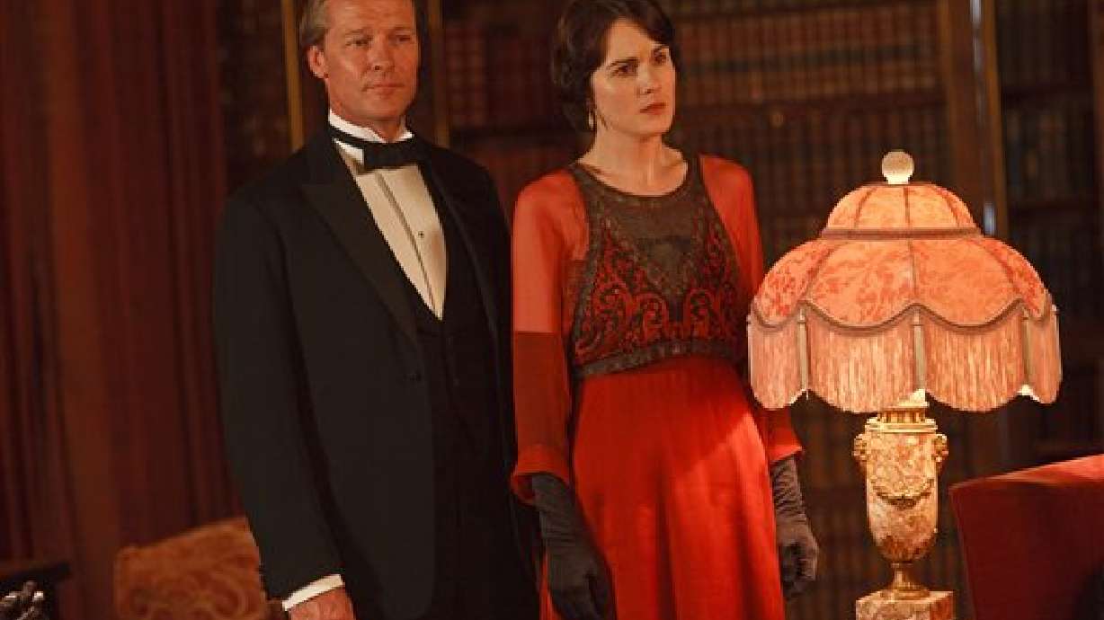 6 books 'Downton Abbey' fans will love