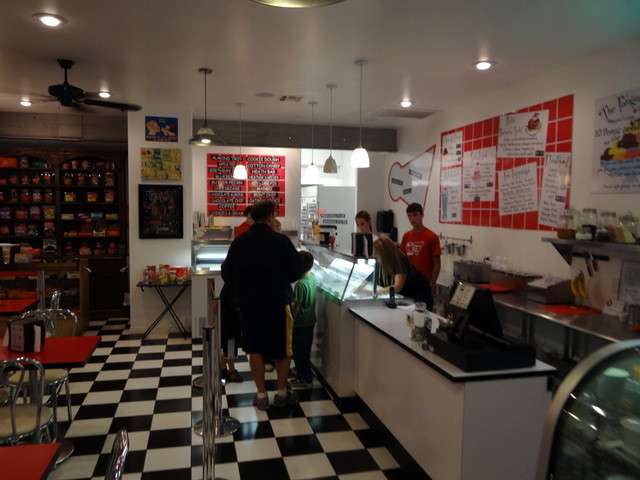 The Gem Theatre now has an iced cream parlor in the lobby, a throwback to 50s styles.