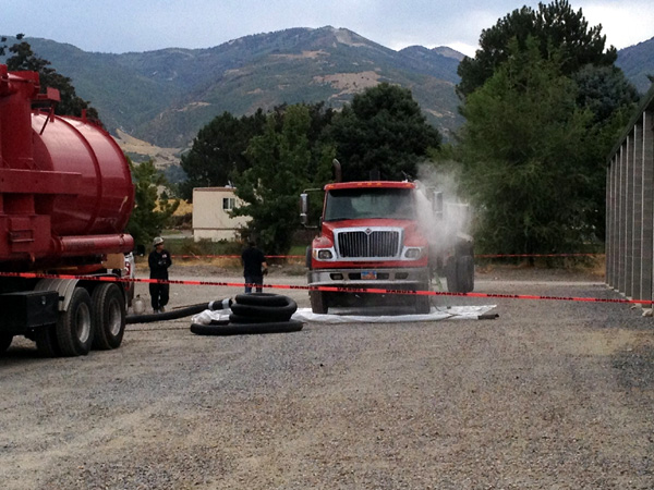 Oil cleanup continues; water samples are clear