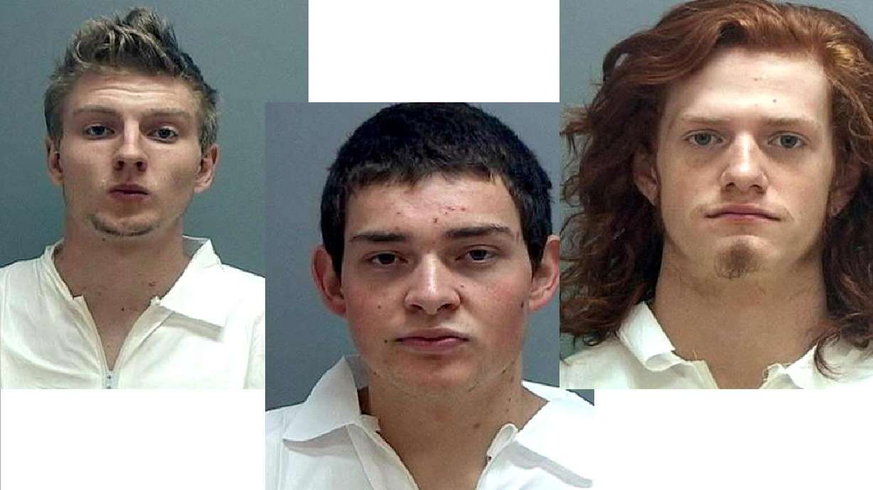 3 charged in stabbing death of Sandy man