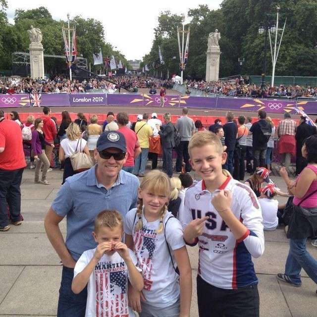Rob Verharren with his family in London during the 2012 Summer Olympic Games. (Photo: Courtesy Verharren family)