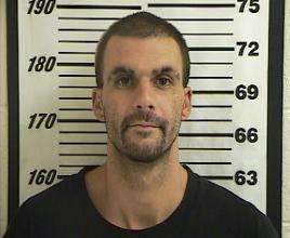 Joshua Robert Isakson, 30, was shot by a Layton police officer during an altercation on Aug. 28, 2012. He allegedly attacked the officer while repeatedly threatening to kill him. (Photo: Davis County Jail)