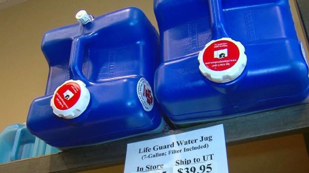 Preparing and storing emergency water