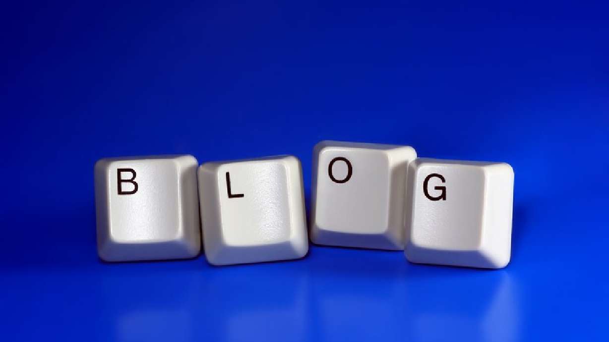 Blog of the Week: Just Between Friends