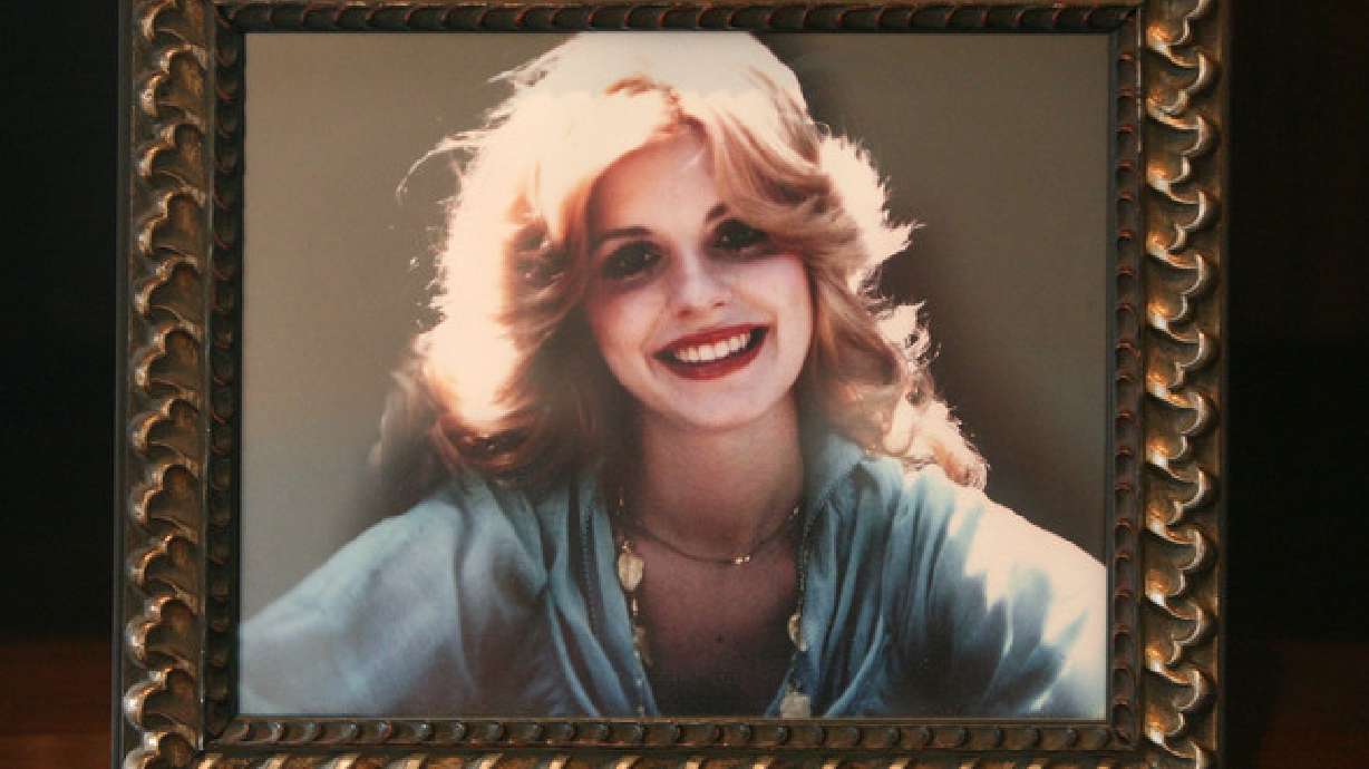 Witnesses: MacNeill's behavior at wife's death was 'odd'