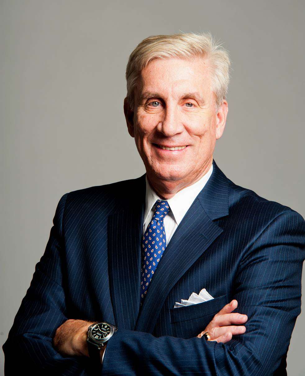 Economy, health care, and immigration topics of 2nd gov. debate