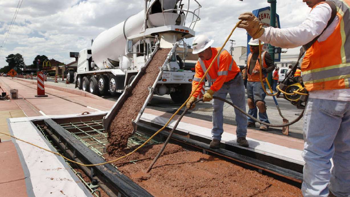 FrontRunner South, Airport TRAX near completion
