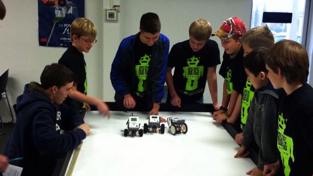 Teen gets invite to White House after establishing Robotics 4-H program 