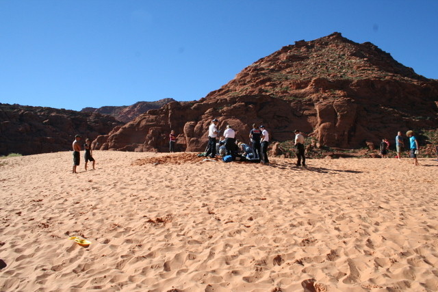 Teen buried in sand dies from injuries