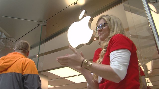 Apple store at City Creek welcomes customers