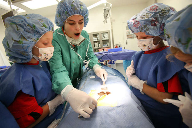 Primary Children's O.R. opens doors for behind-the-scenes look