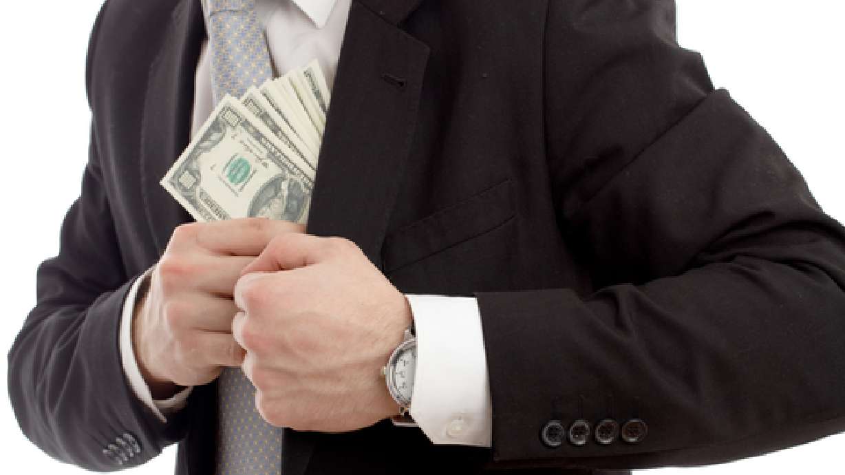 4 fraudulent workers compensation claims that were caught in the act