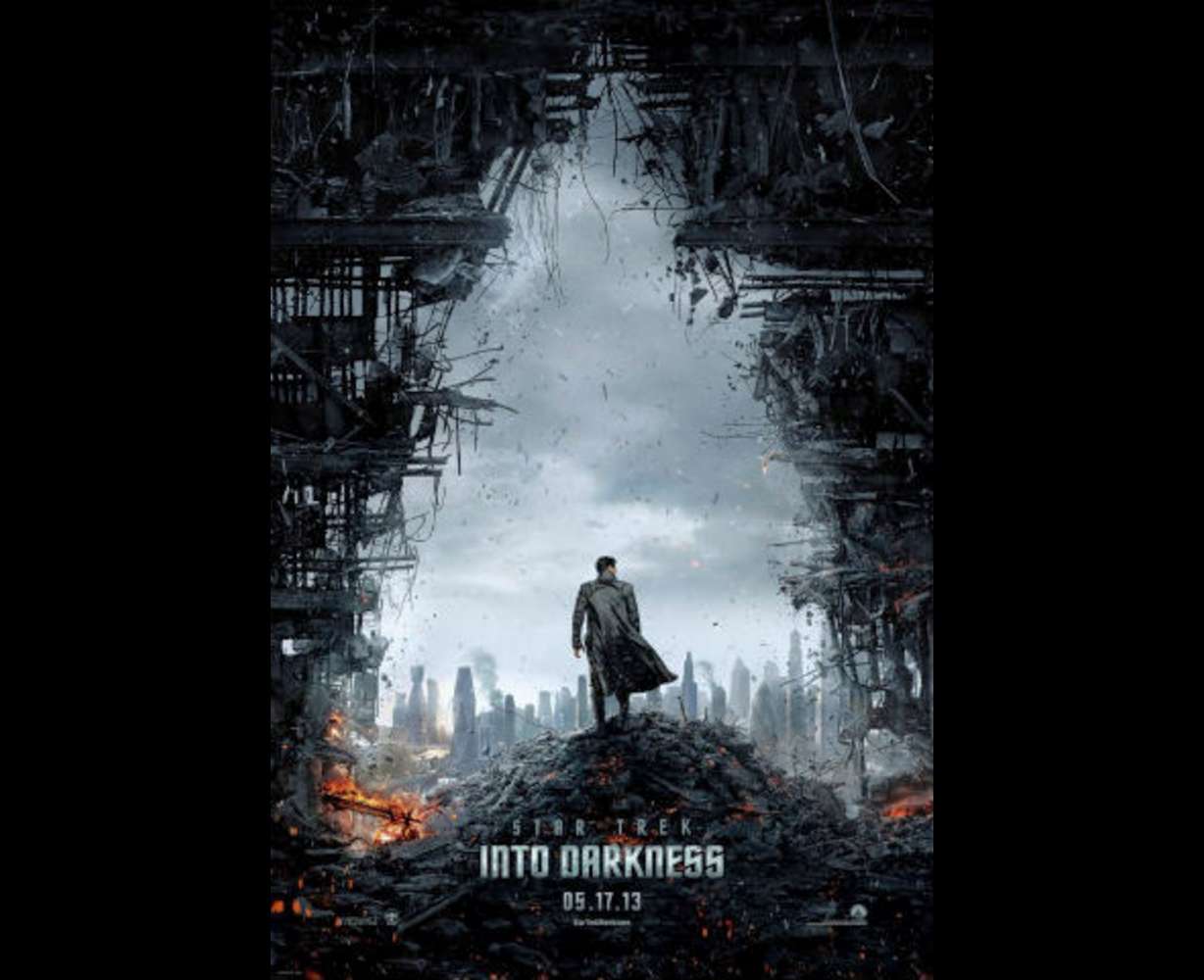 "Star Trek Into Darkness"