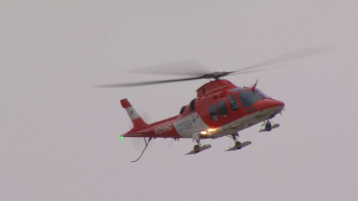 Rollover accident in Utah County leaves all 4 passengers injured