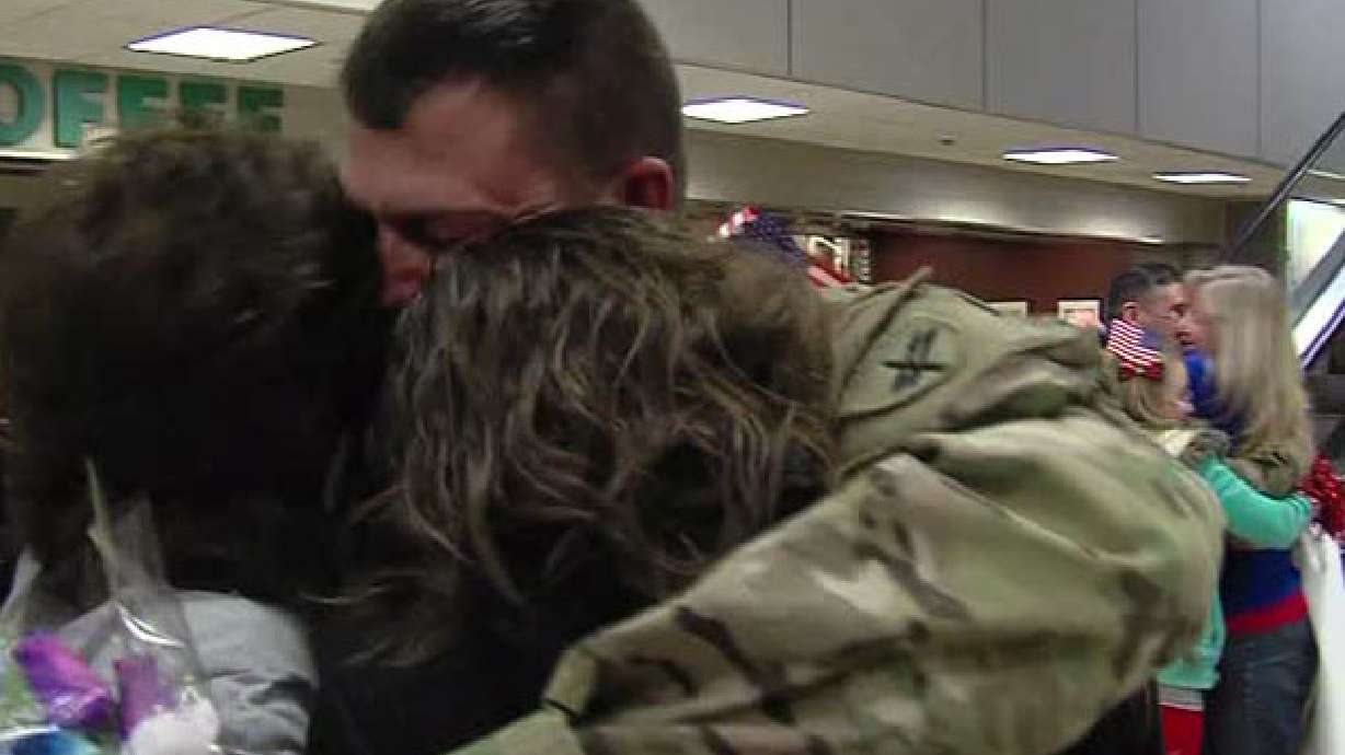 9 soldiers welcomed home from Afghanistan