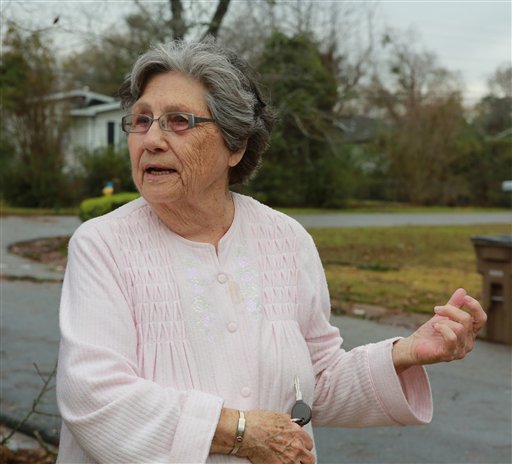 Ala. woman sleeps through tornado ripping off roof 
