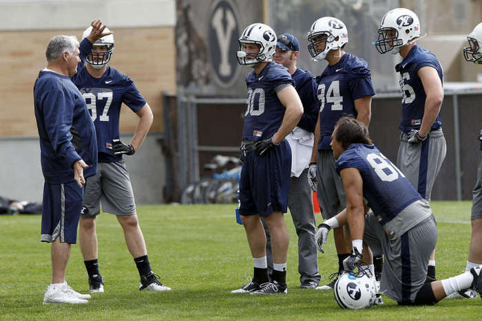 BYU coach Lance Reynolds teaches at practice. (Ravell Call/Deseret News)