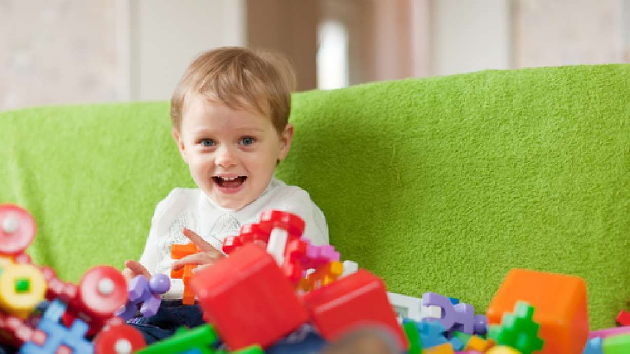 To keep or not to keep: A guide to de-cluttering after the holidays