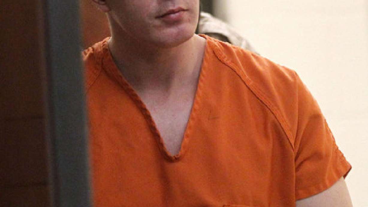 Matthew Stewart sues insurance company over home repair funds