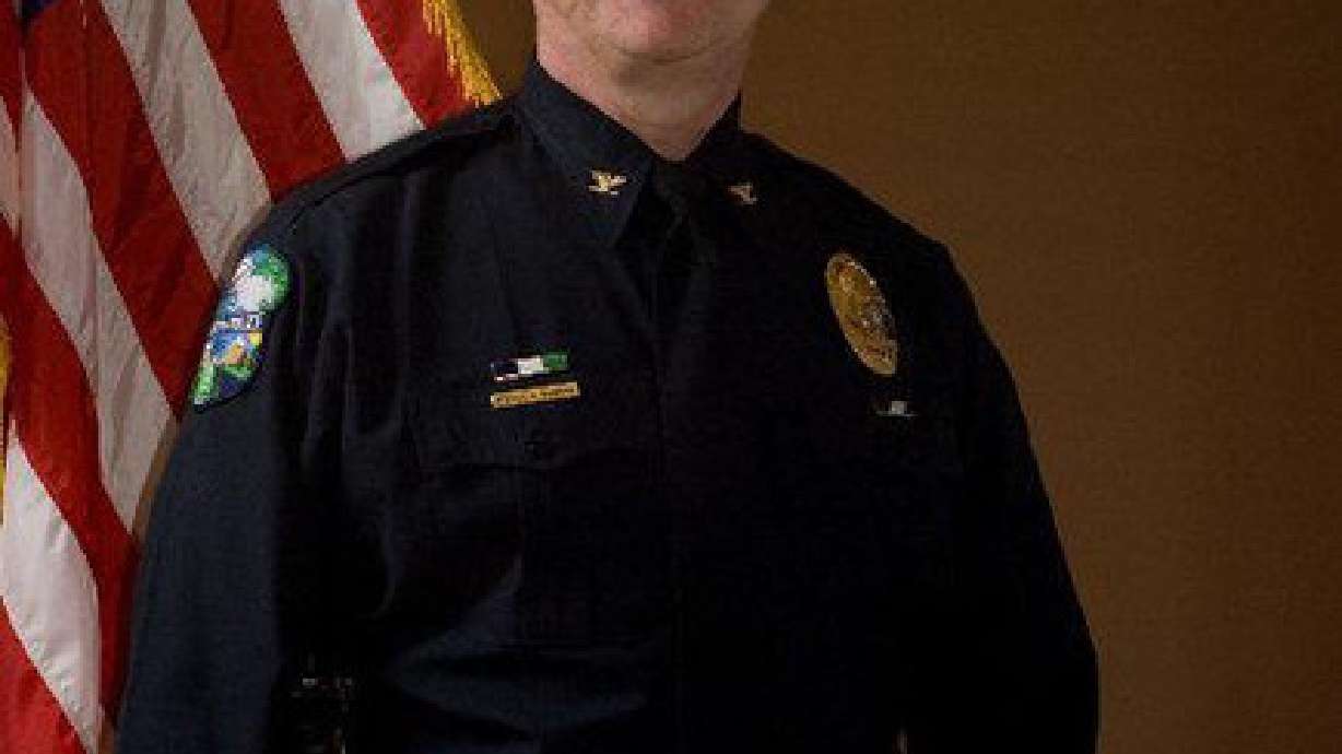 Ex-Utah police chief resolves criminal defamation case with an apology