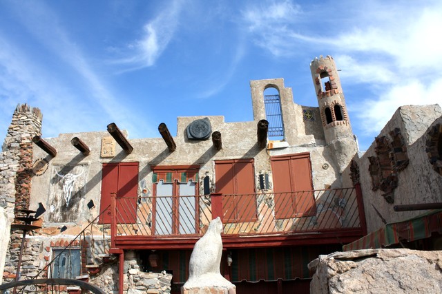 The Mystery Castle has 18 rooms and is full of hidden chambers that once contained gold and other valuables. (Photo: Grant Olsen)