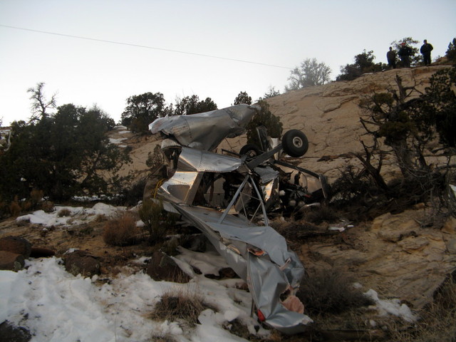 Names released in plane crash that killed 2 | KSL.com