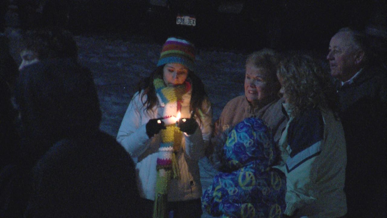 Vigil held for man, pregnant fiancee killed in accident on I-215