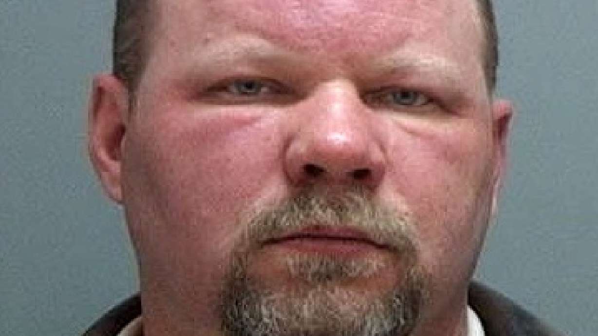 Man arrested in airport after he 'forgot to leave the pistol in his truck'