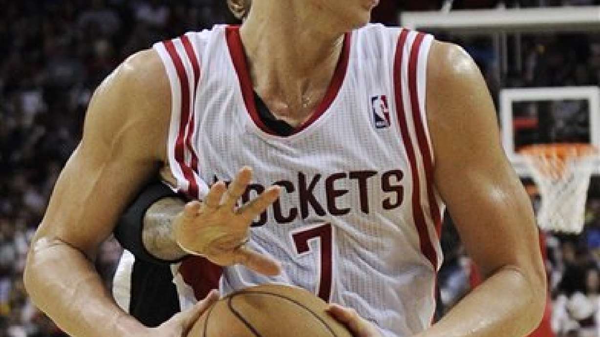 'Linsanity' documentary premieres at Sundance to standing ovation