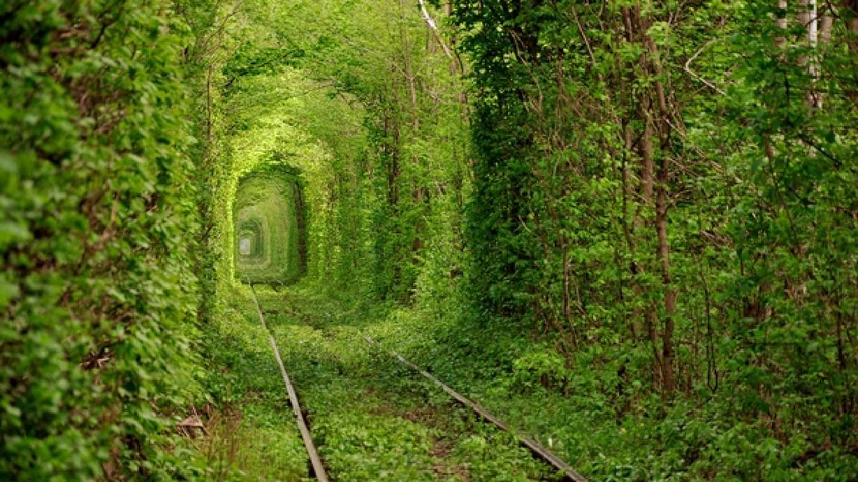 5 more real places that look like they're from a movie