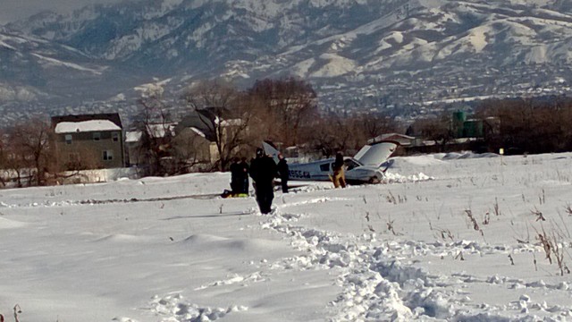 Pilot makes safe emergency landing