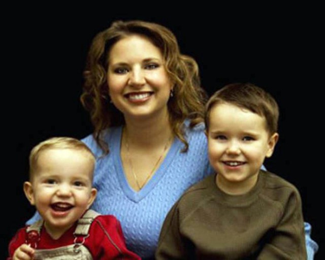 Family photo of Susan Powell along with Charlie and Braden. (Photo: Family photo)