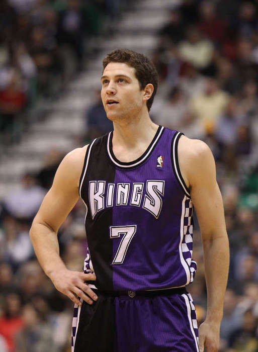 Sacramento Kings point guard Jimmer Fredette versus the Utah Jazz. (Tom Smart/Deseret News)